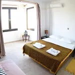 Funky Nest - A Cozy In Zipari *