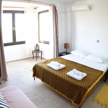Funky Nest - A Cozy In Zipari *