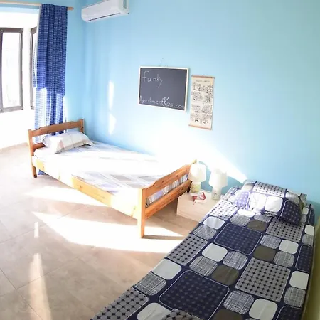 Funky Nest - A Cozy In Zipari Apartment *